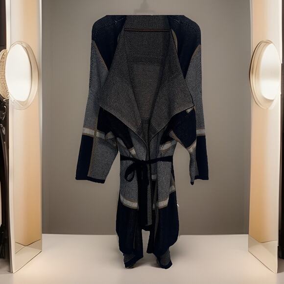 Cato Duster Cardigan Plus Size 26/28 Plaid Knit Open Front Belted Navy Beige - Picture 1 of 7